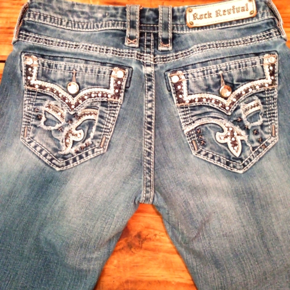 Rock Revival Iselin Jeans